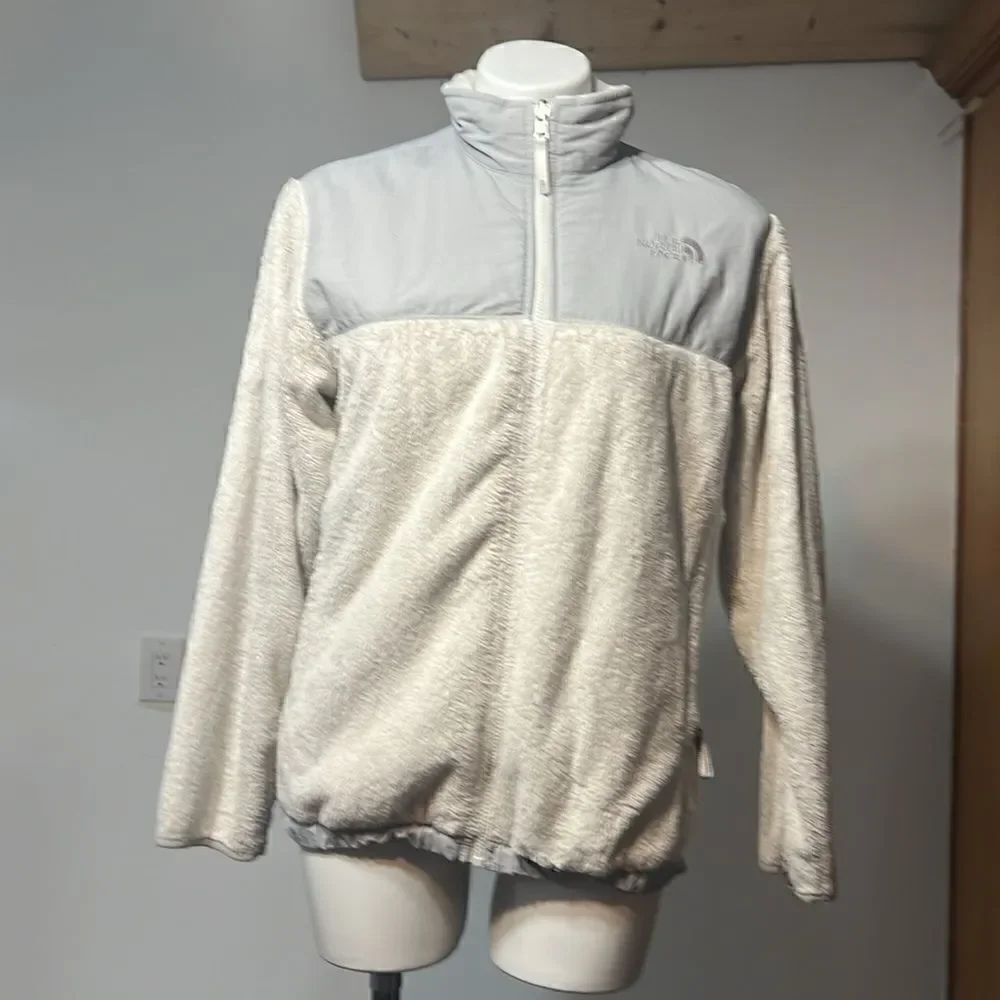 North face jacket - Picture 2 of 11